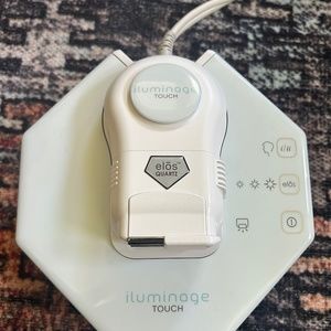 Iluminage at home hair removal device